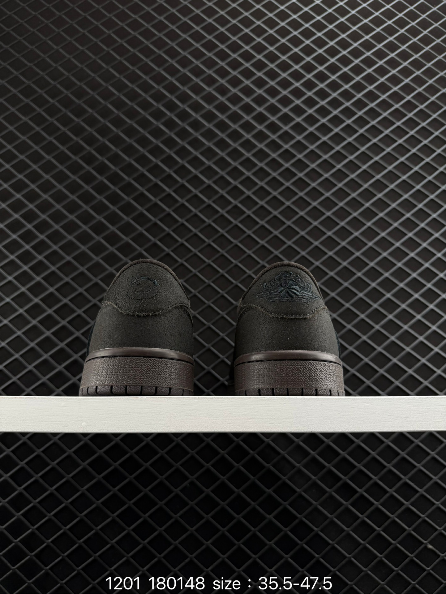 Travis Scott x Air Jordan 1 Low 